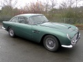 Aston-martin-db57.jpg