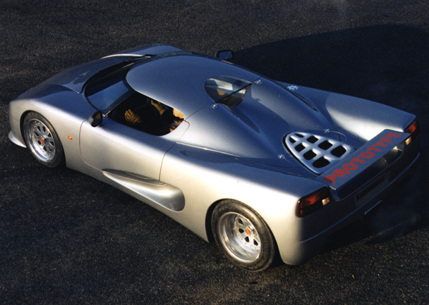 Koenigsegg02.jpg